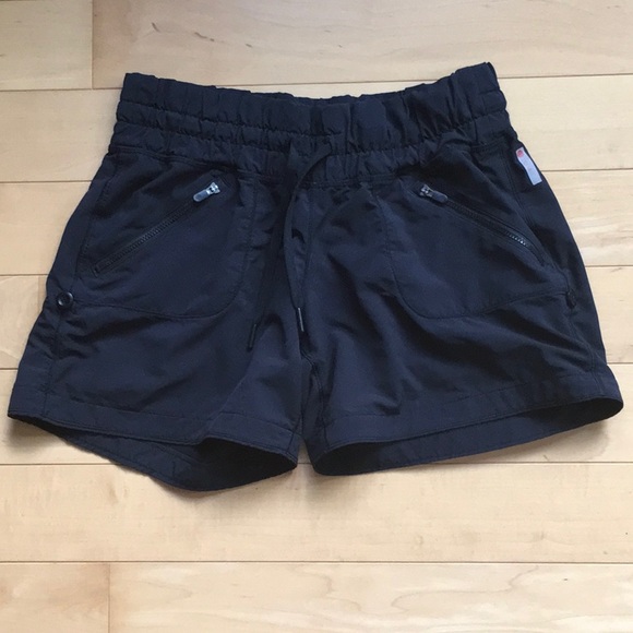 Zella elastic waist stay-dry shorts - Picture 1 of 3